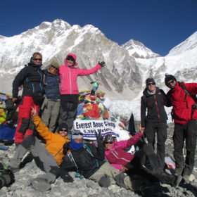 Gruppbild Everest Base Camp