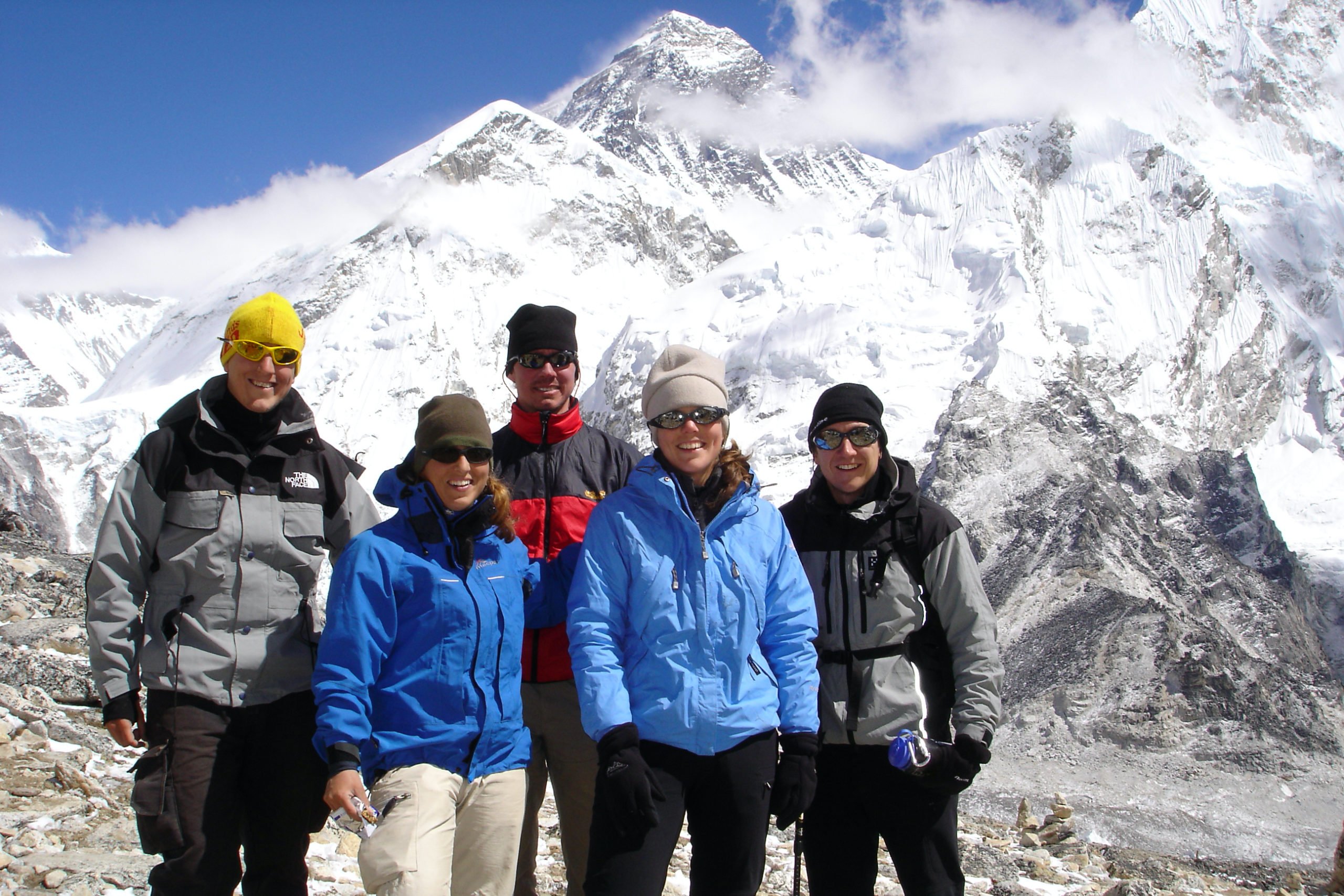 grupp på en av våra vandringsresor i Nepal 